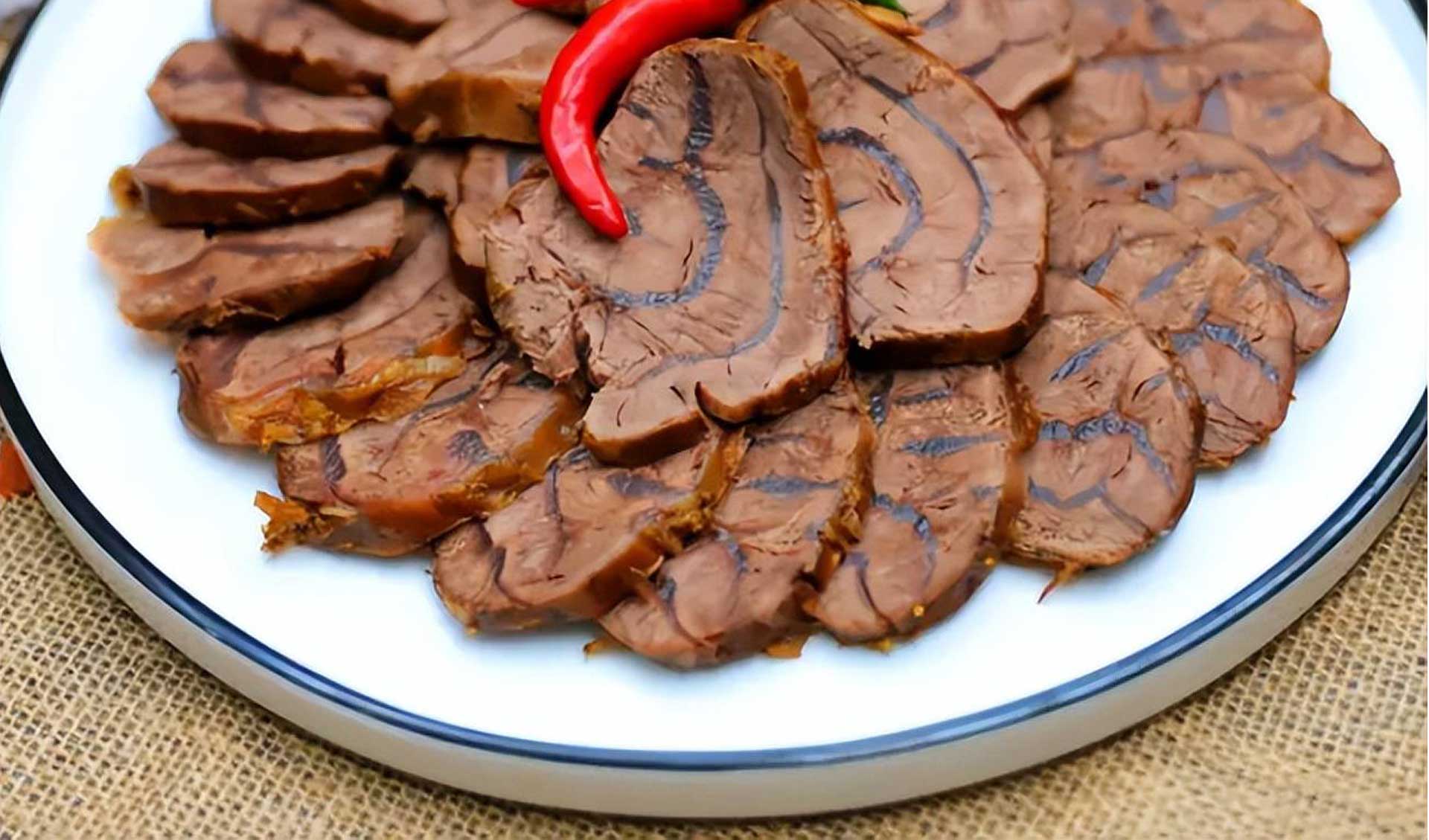 卤牛肉_05.jpg